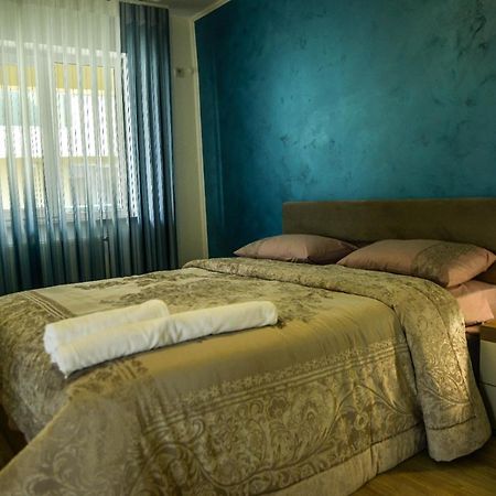 Moonlight Apartament 3 Camere Lux 803 مامايا المظهر الخارجي الصورة